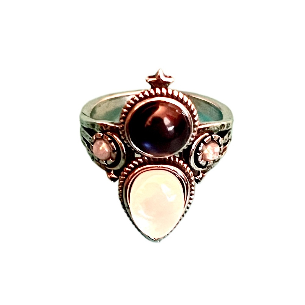 Moonstone & Black Onyx Sterling Silver 925 Ring - Bohemian Dreams